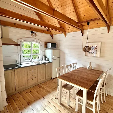 Villa Na Wczasach I Osrodek Wypoczynkowy I Mazury Rydzewen Exterior foto